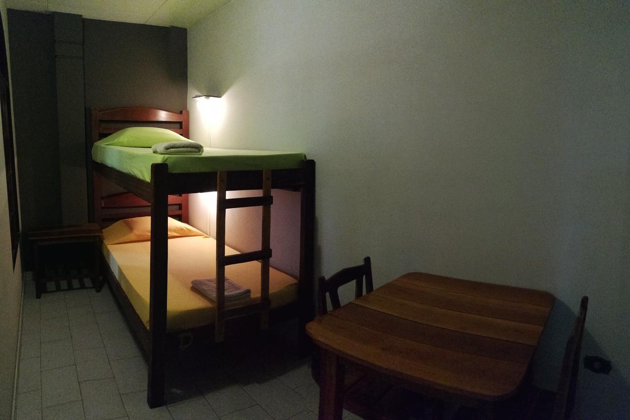 Jodanga Backpackers Hostel Santa Cruz de La Sierra Phòng bức ảnh